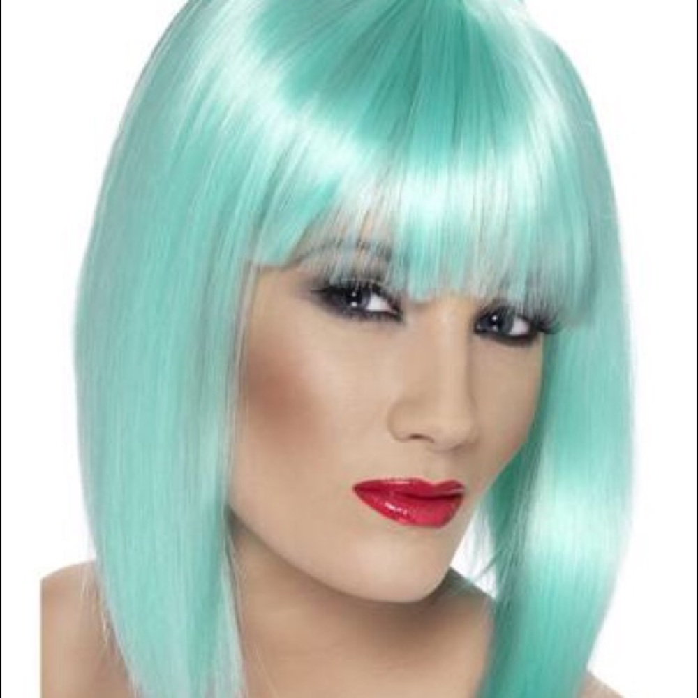 Smiffy’s glam halloween wig light blue in box
